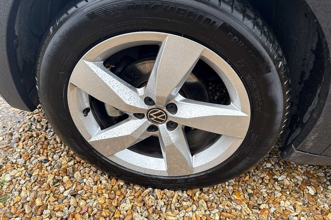Volkswagen T-Cross 1.0 TSI (110ps) SEL Hatchback