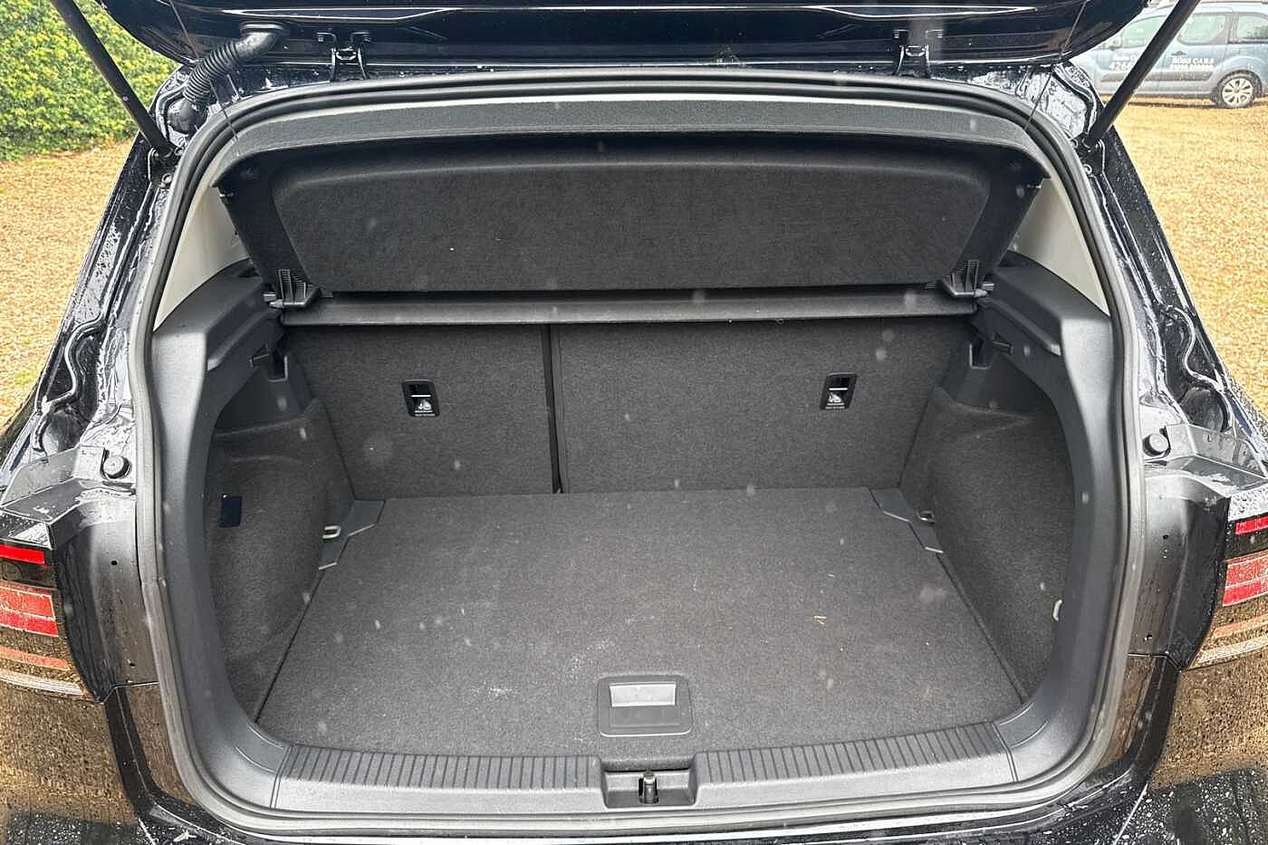 Volkswagen T-Cross 1.0 TSI (110ps) SEL Hatchback