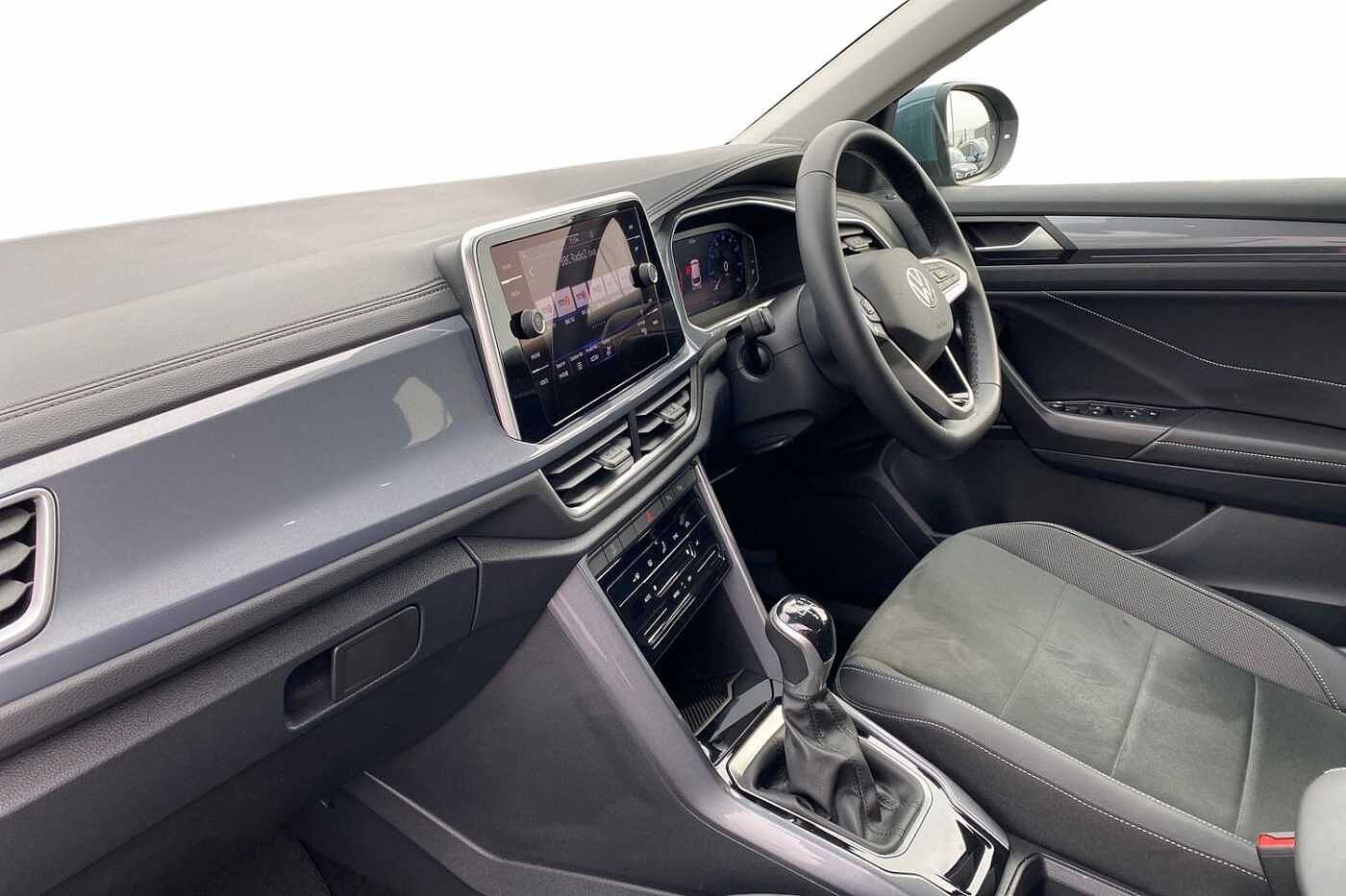 Volkswagen T-roc Hatchback Style
