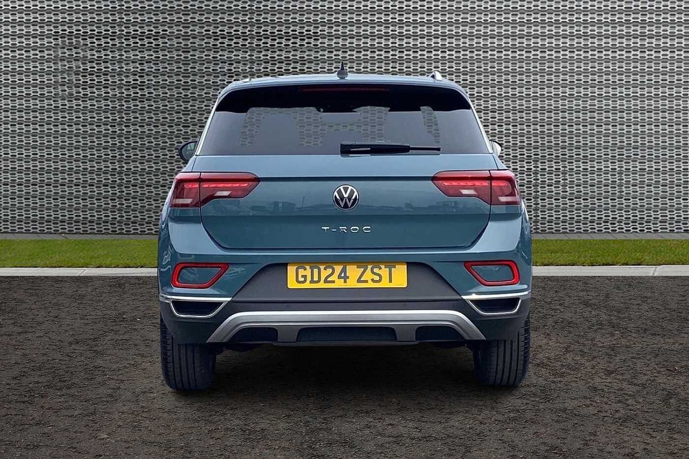 Volkswagen T-roc Hatchback Style