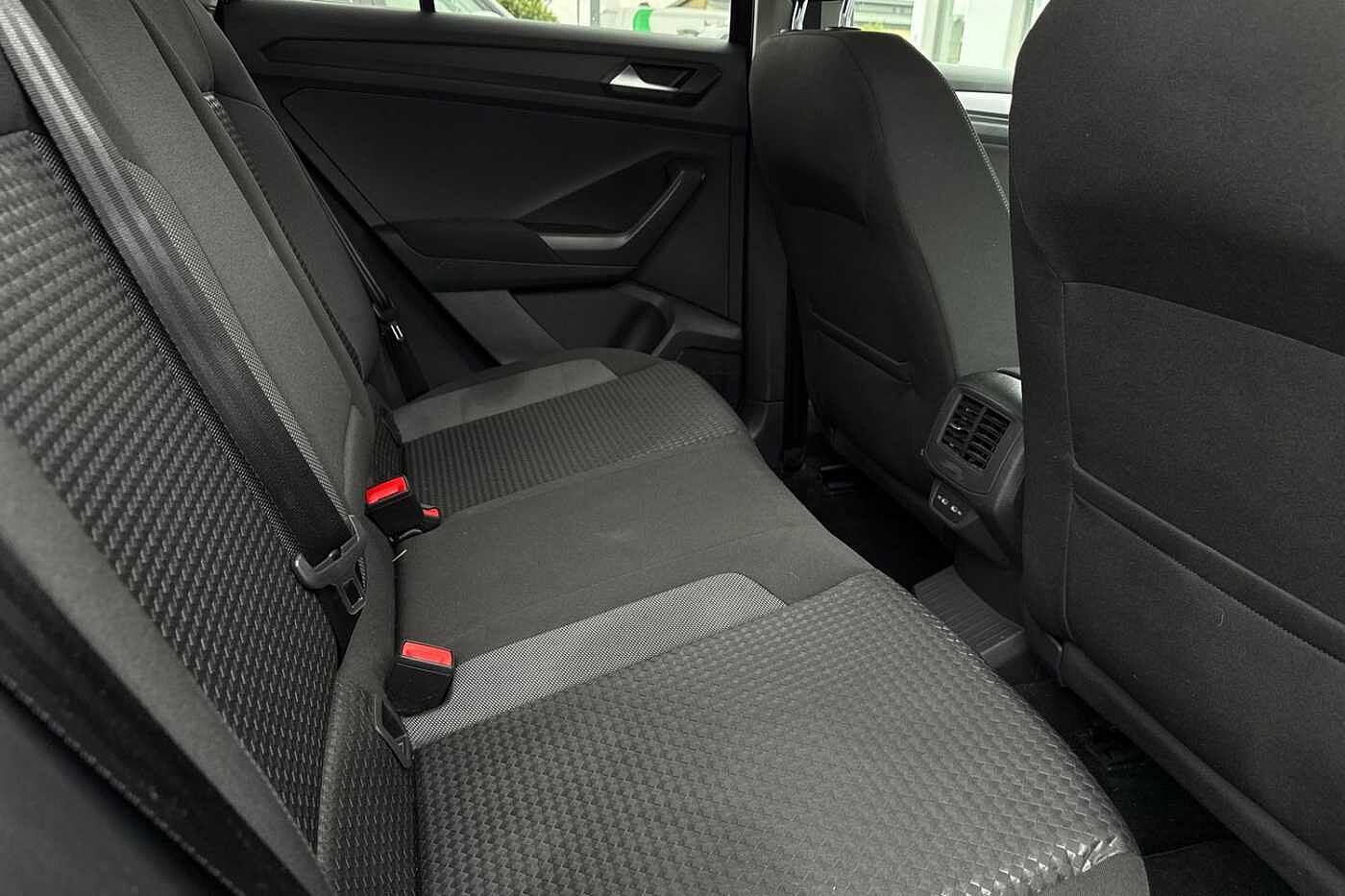 Volkswagen T-ROC Active 1.5 TSI 150PS EVO 6-speed Manual 5 Door