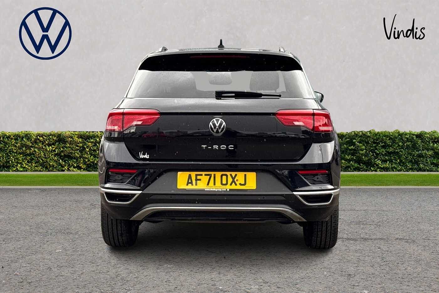 Volkswagen T-ROC Active 1.5 TSI 150PS EVO 6-speed Manual 5 Door