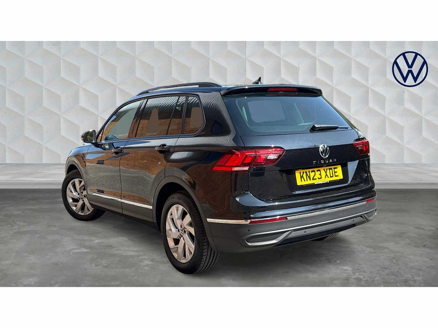 Volkswagen Tiguan 2.0 TDI (150PS) Life SCR DSG 5 door