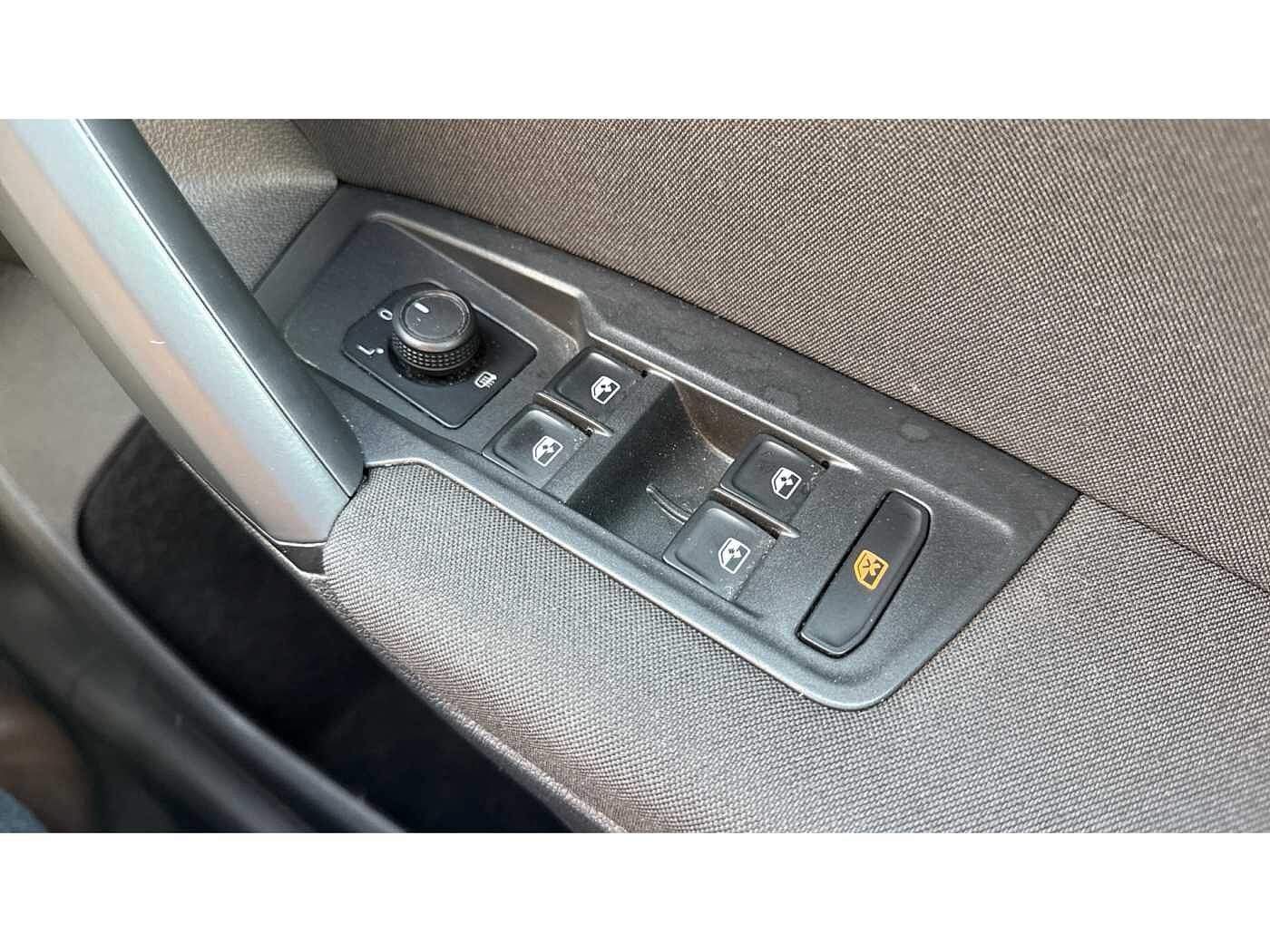 Volkswagen Tiguan 2.0 TDI (150PS) Life SCR DSG 5 door