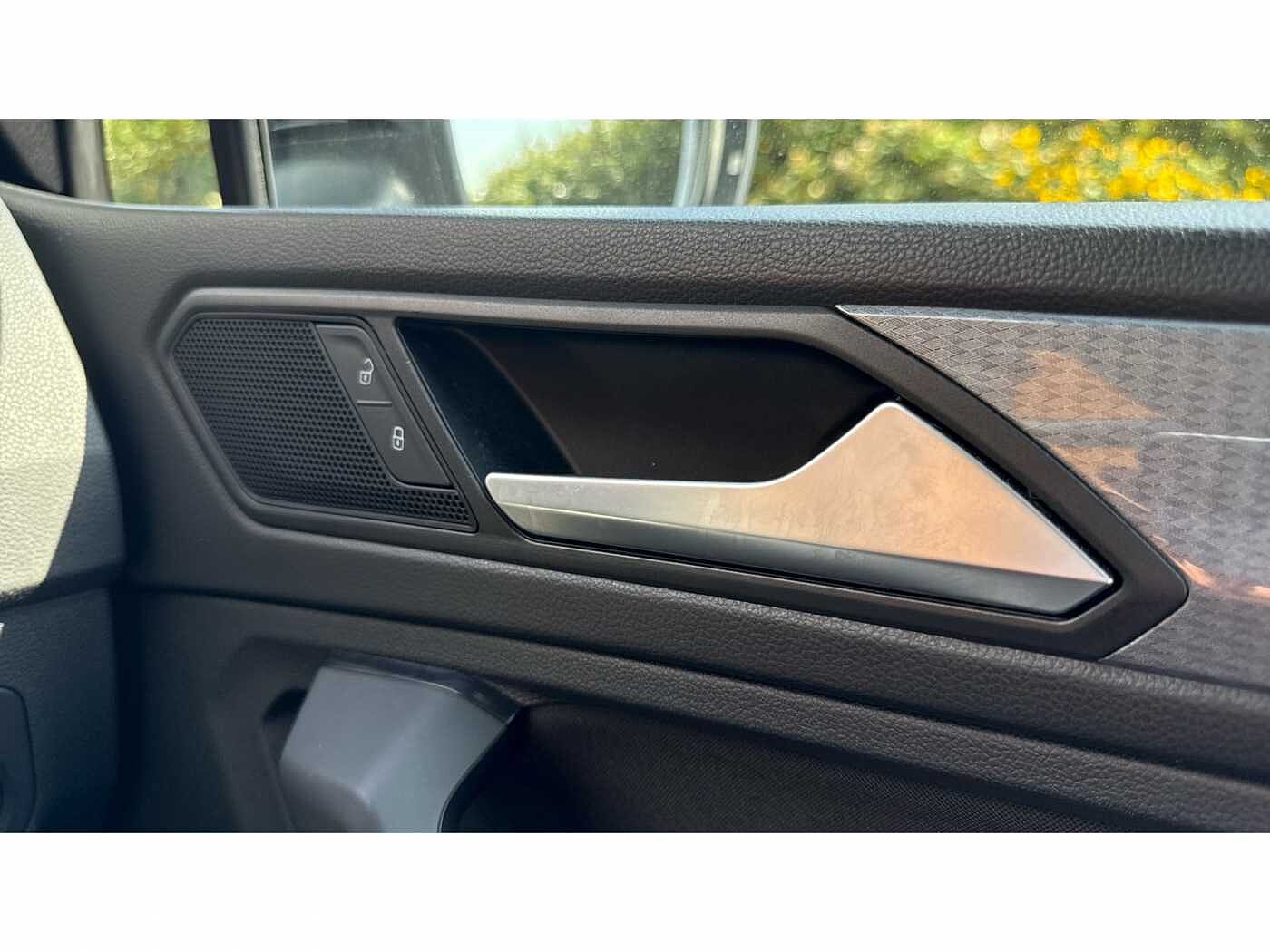 Volkswagen Tiguan 2.0 TDI (150PS) Life SCR DSG 5 door