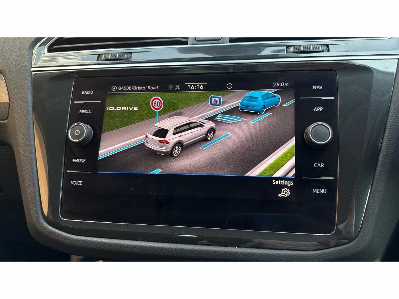 Volkswagen Tiguan 2.0 TDI (150PS) Life SCR DSG 5 door