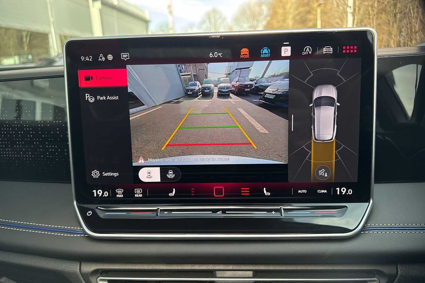 Volkswagen Tiguan 2.0TDI (150ps) R-Line DSG New Model