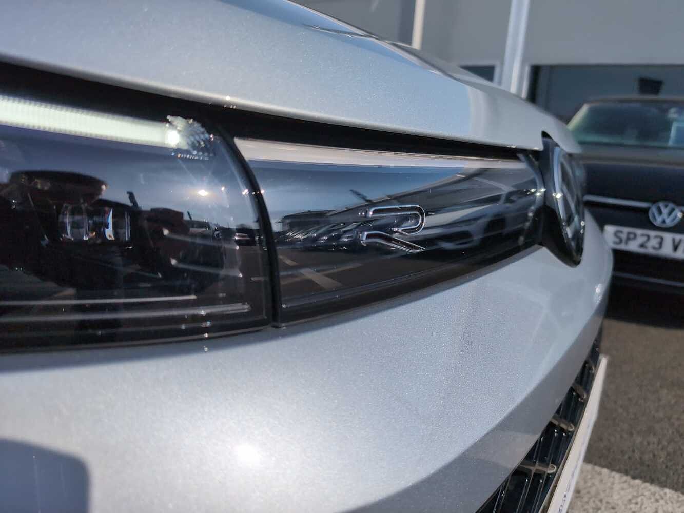 Volkswagen Tiguan 2.0TDI (150ps) R-Line DSG New Model