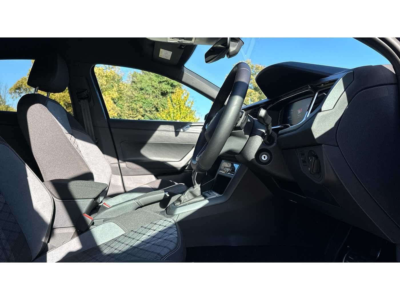 Volkswagen Polo R-Line 1.0 TSI 115PS 7-speed DSG 5 Door